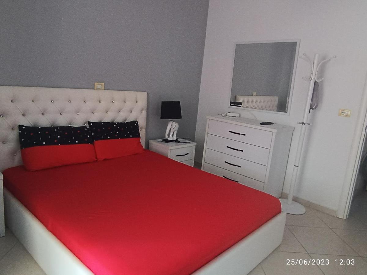 Marinela Apartment ساراندا المظهر الخارجي الصورة