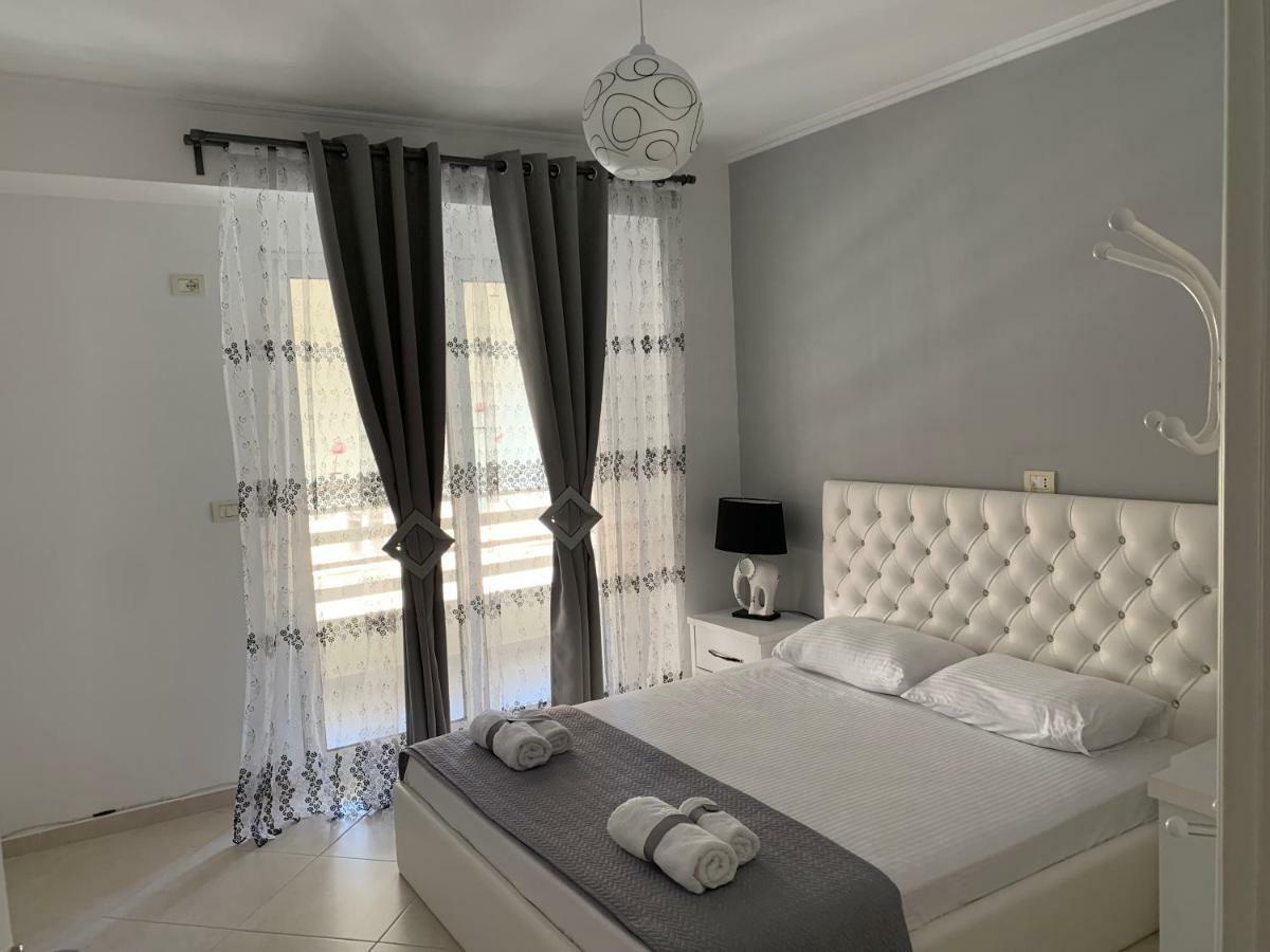 Marinela Apartment ساراندا المظهر الخارجي الصورة